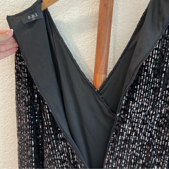 O.P.T. Black Sequin Velvet Long Sleeve Mini Dress Size Medium - Picture 11 of 15